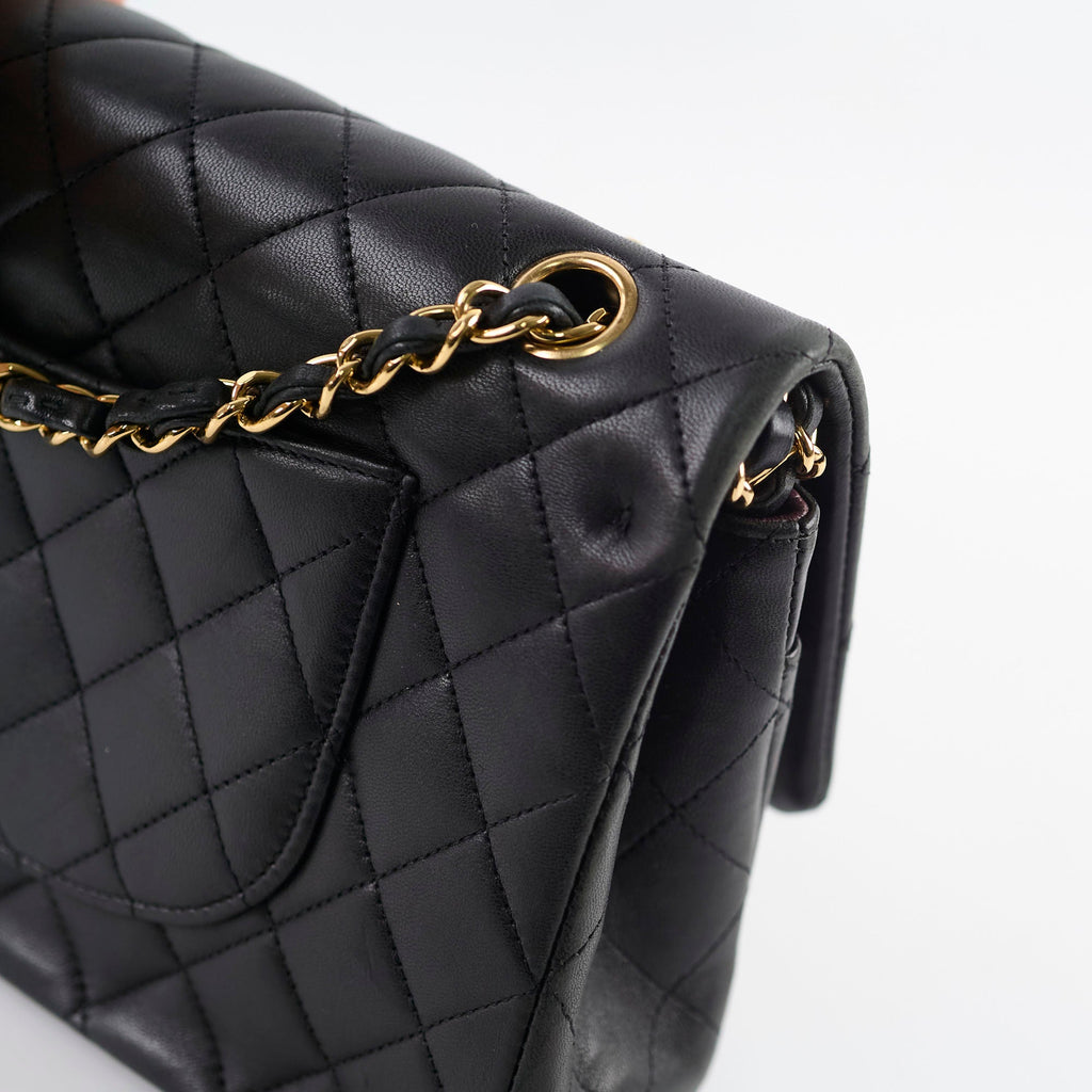 Chanel Medium Classic Flap Black Lambskin GHW