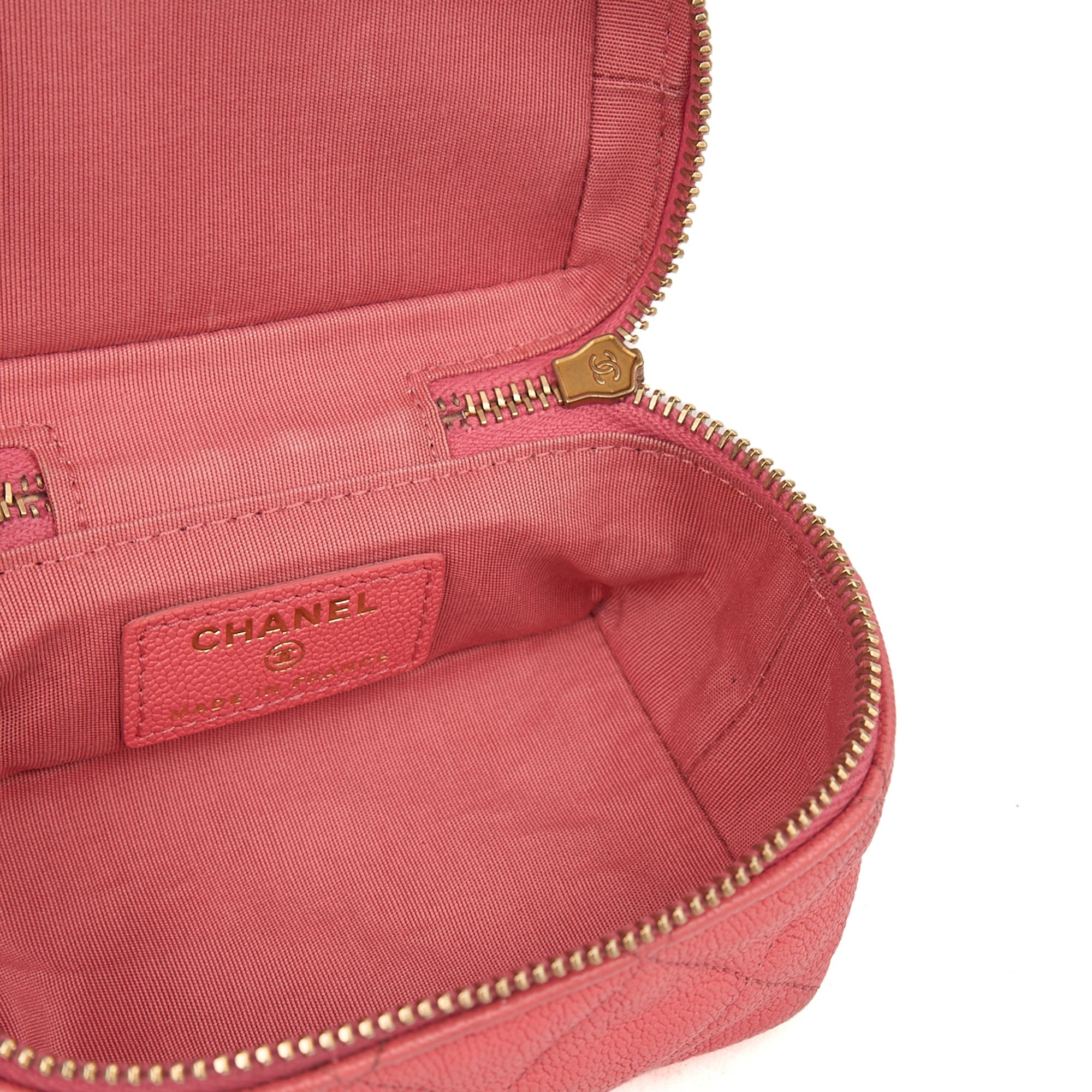 Chanel Cross Body Vanity Case - Mini in Pink, Caviar Leather
