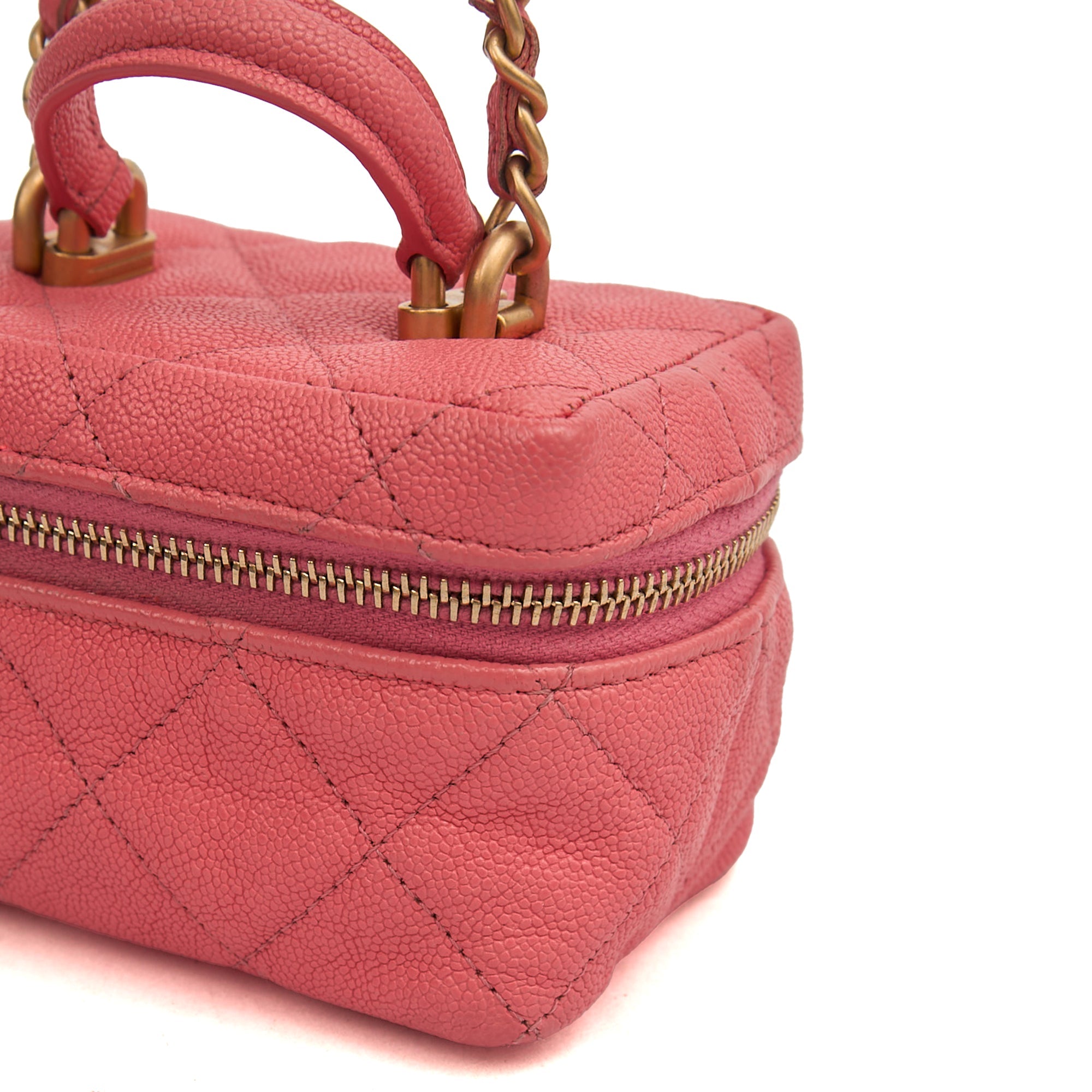 Chanel Cross Body Vanity Case - Mini in Pink, Caviar Leather