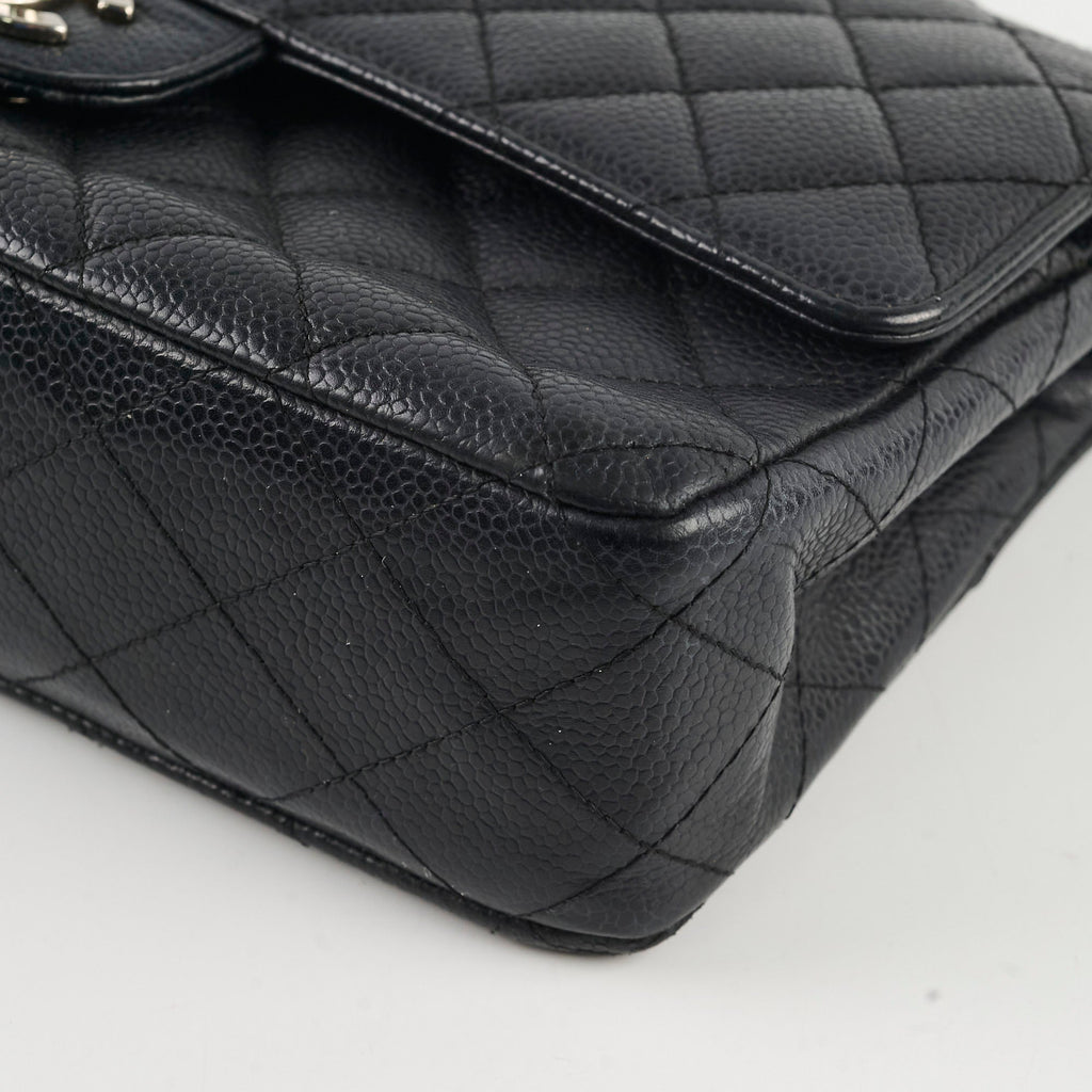 Chanel Classic Flap Medium/Large Black Caviar