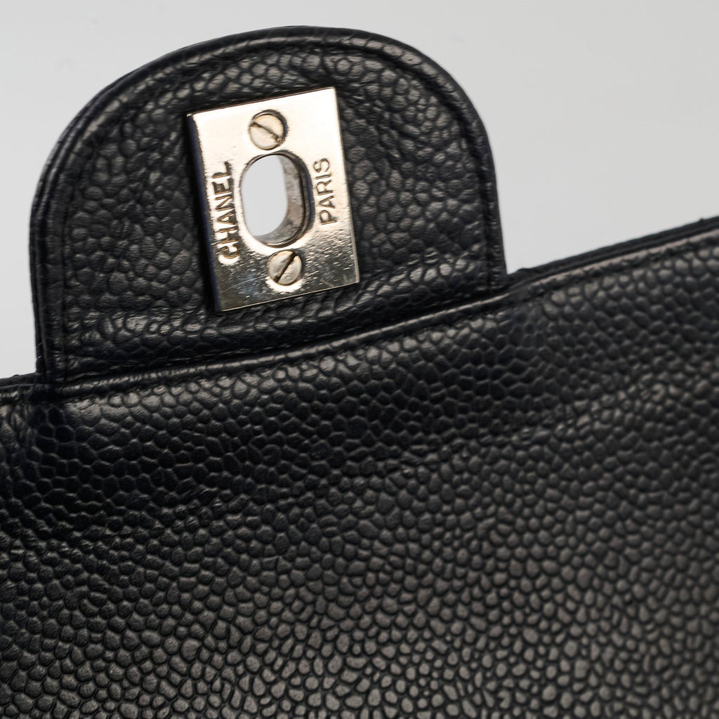Chanel Classic Flap Medium/Large Black Caviar