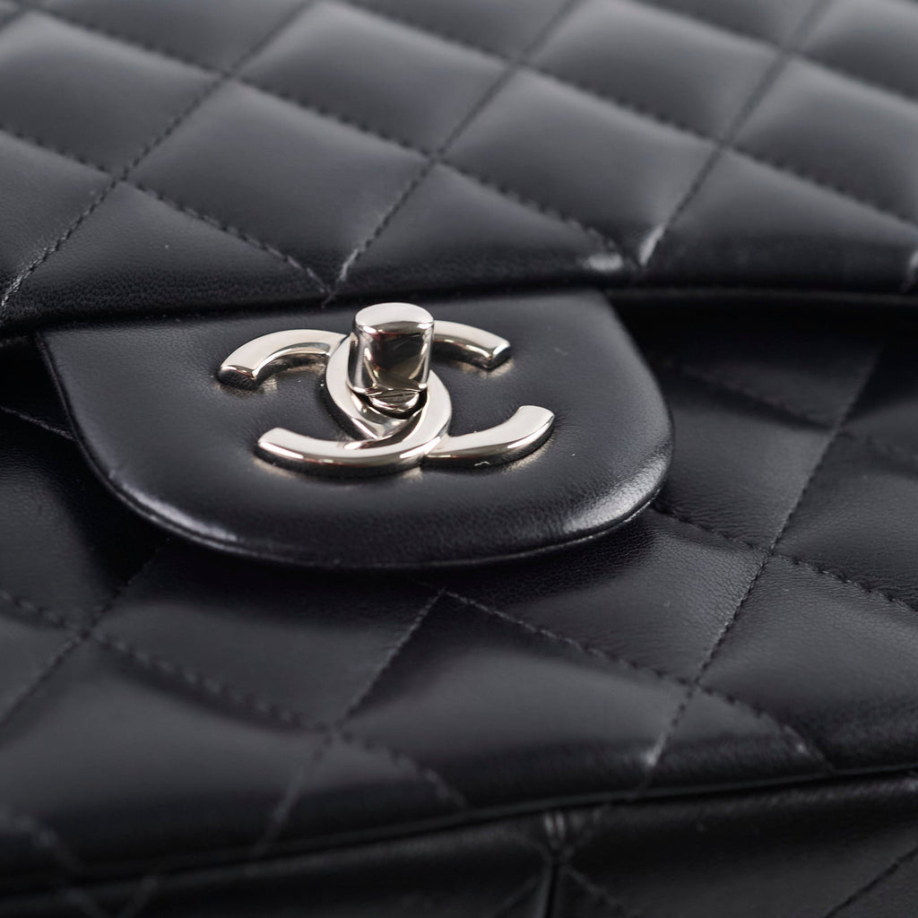 Chanel Classic Flap Jumbo Lambskin Black