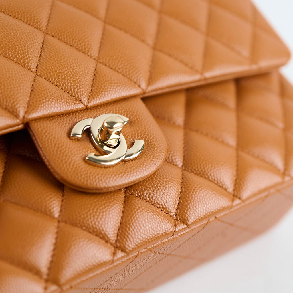 Chanel Medium Classic Flap Caramel Brown Caviar Light Gold HW