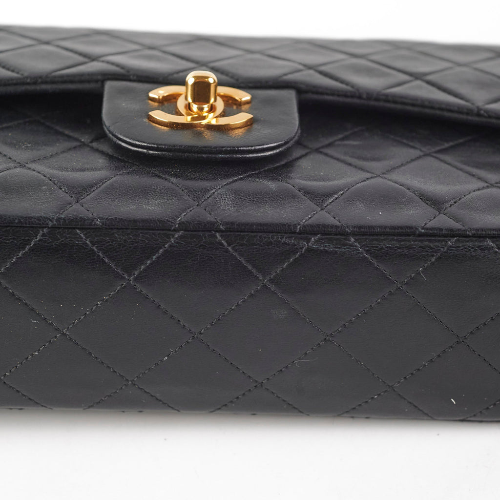 Chanel Vintage Classic Flap Lambskin Black - Series 1