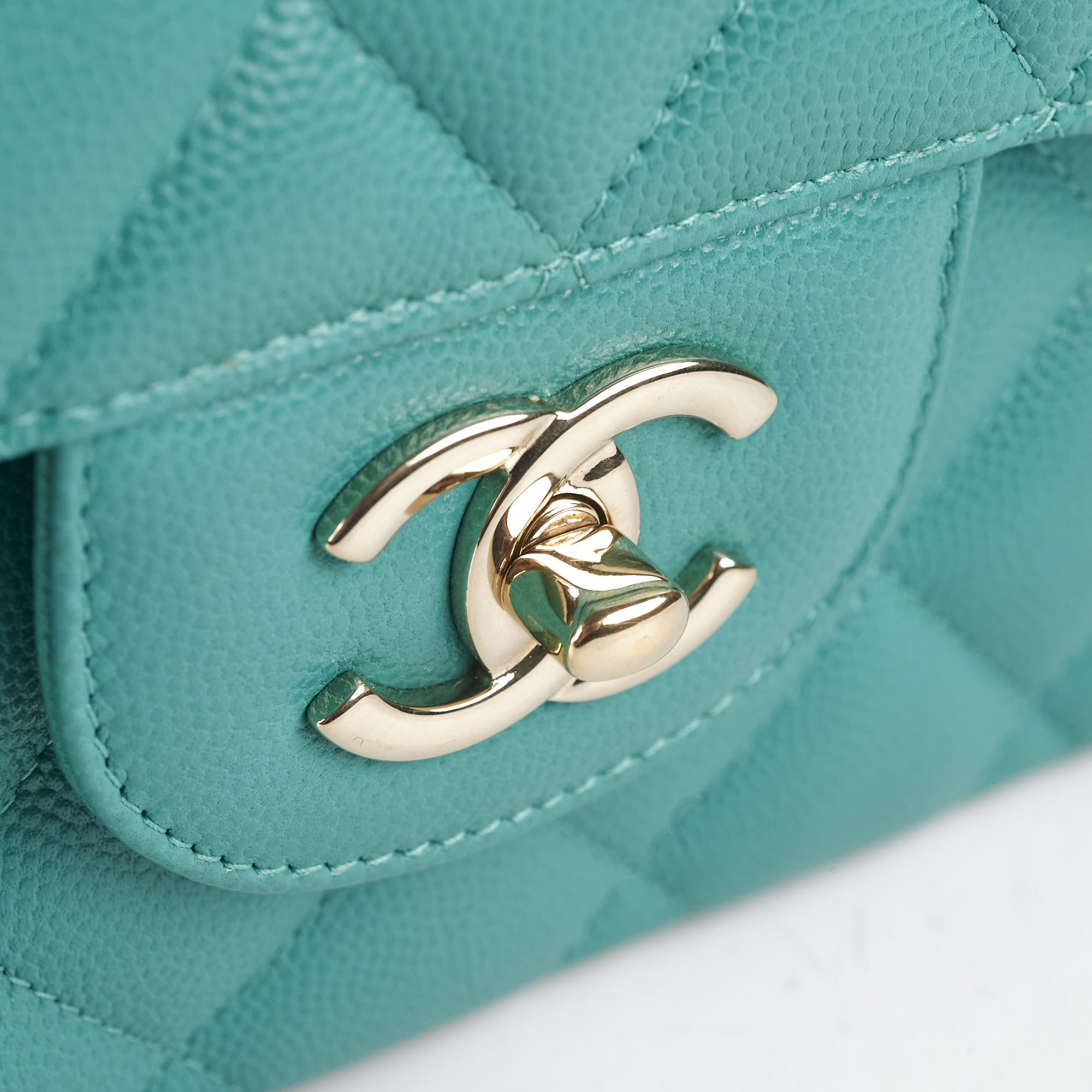 Chanel Jumbo Classic Flap Caviar Turquoise - Sereis 23