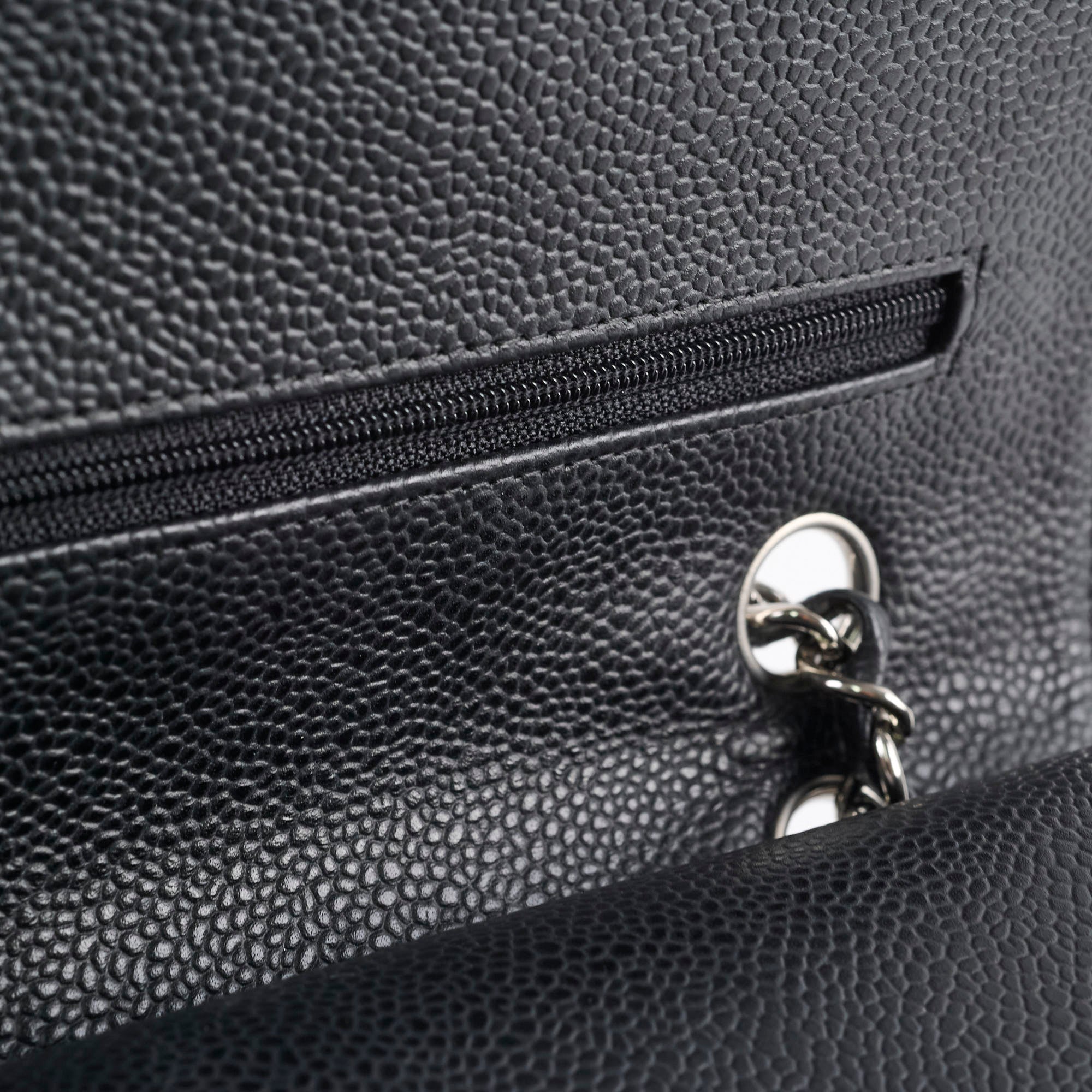 Chanel Caviar Medium M/L Classic Flap Series 16