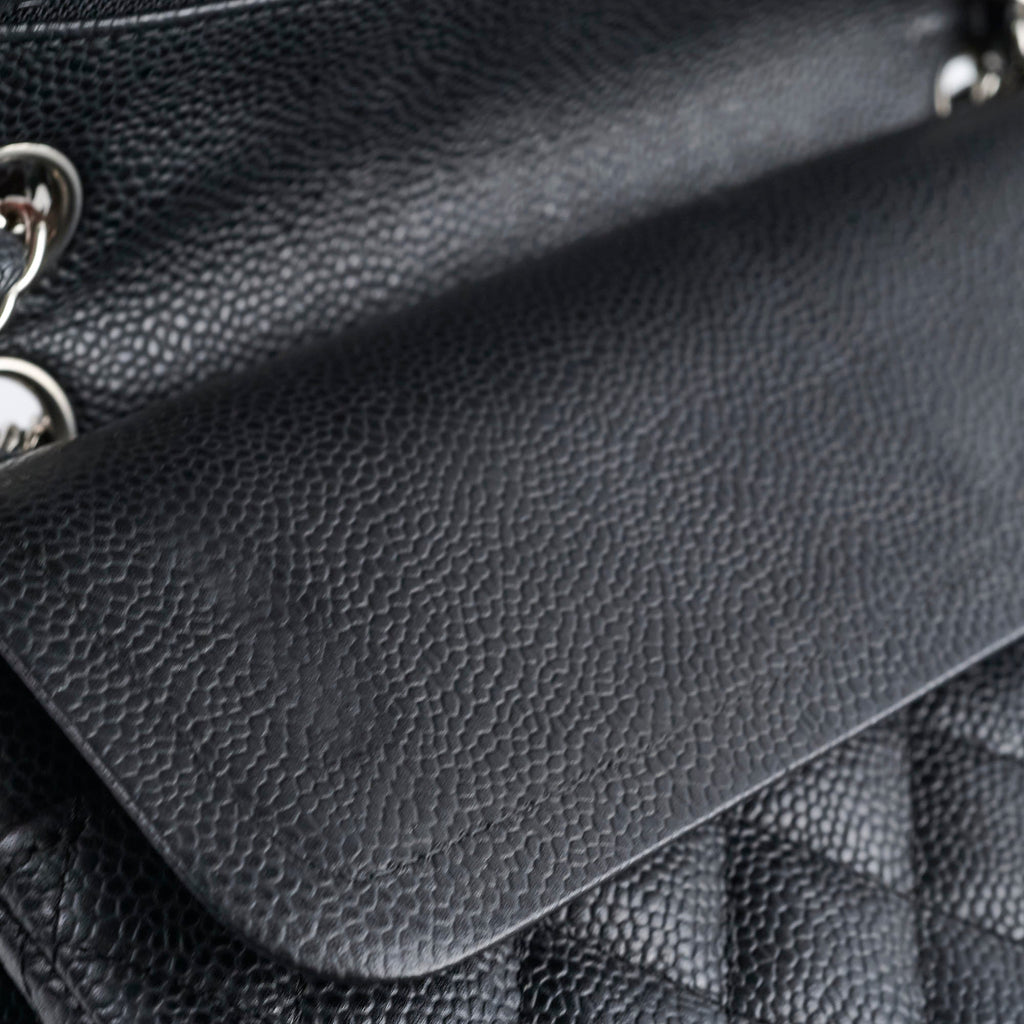 Chanel Caviar Medium M/L Classic Flap Series 16