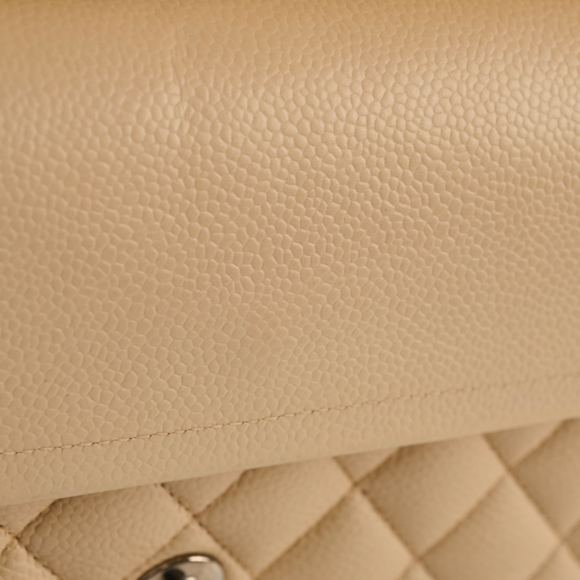 Chanel Classic Flap Medium/Large Caviar Beige