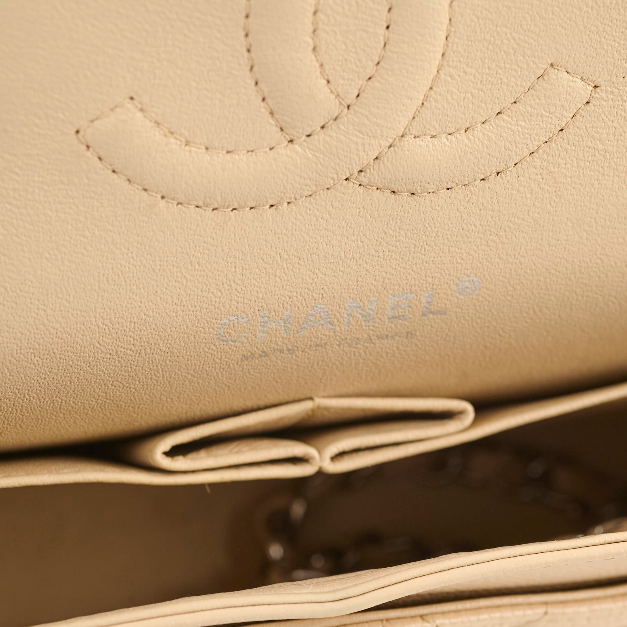 Chanel Classic Flap Medium/Large Caviar Beige