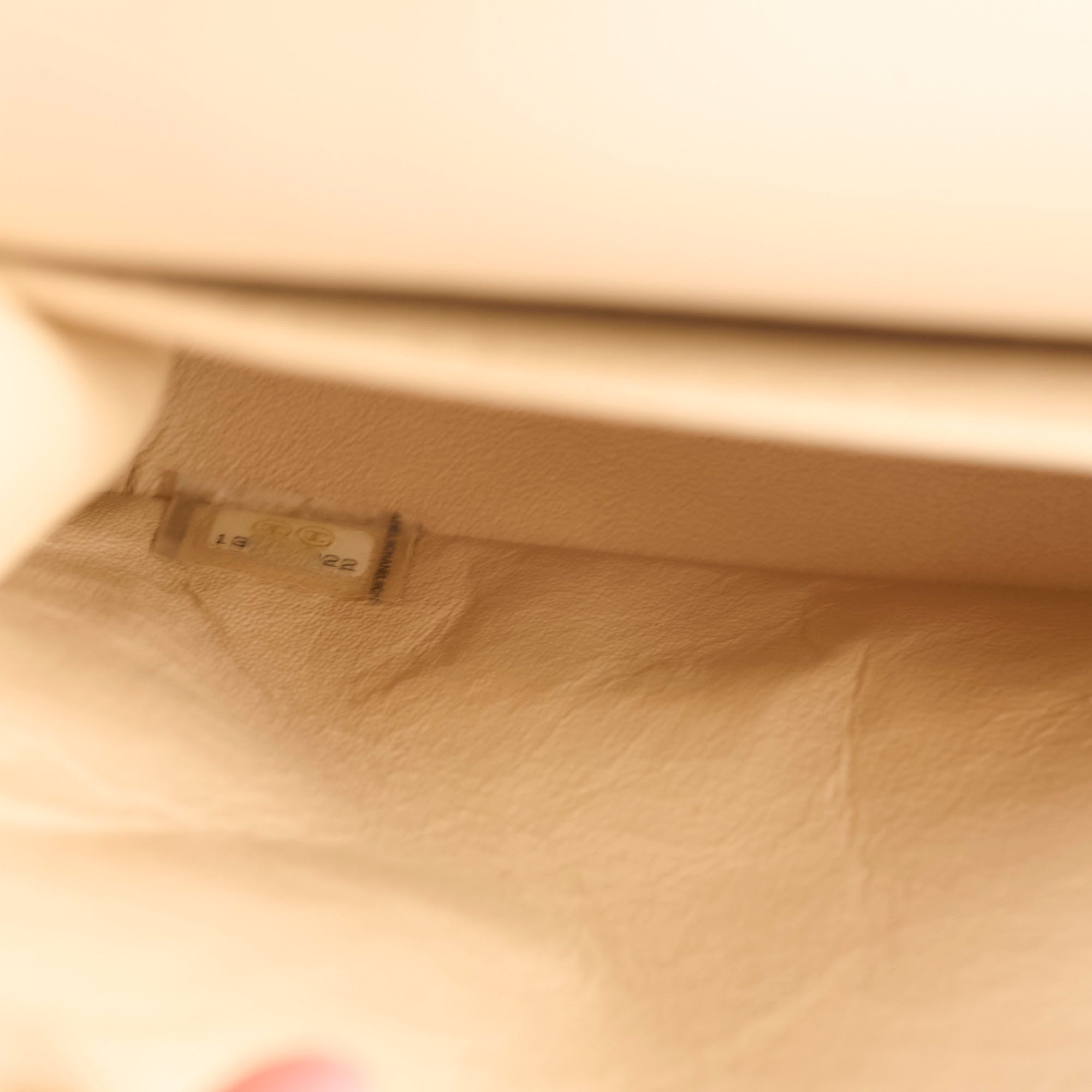 Chanel Classic Flap Medium/Large Caviar Beige
