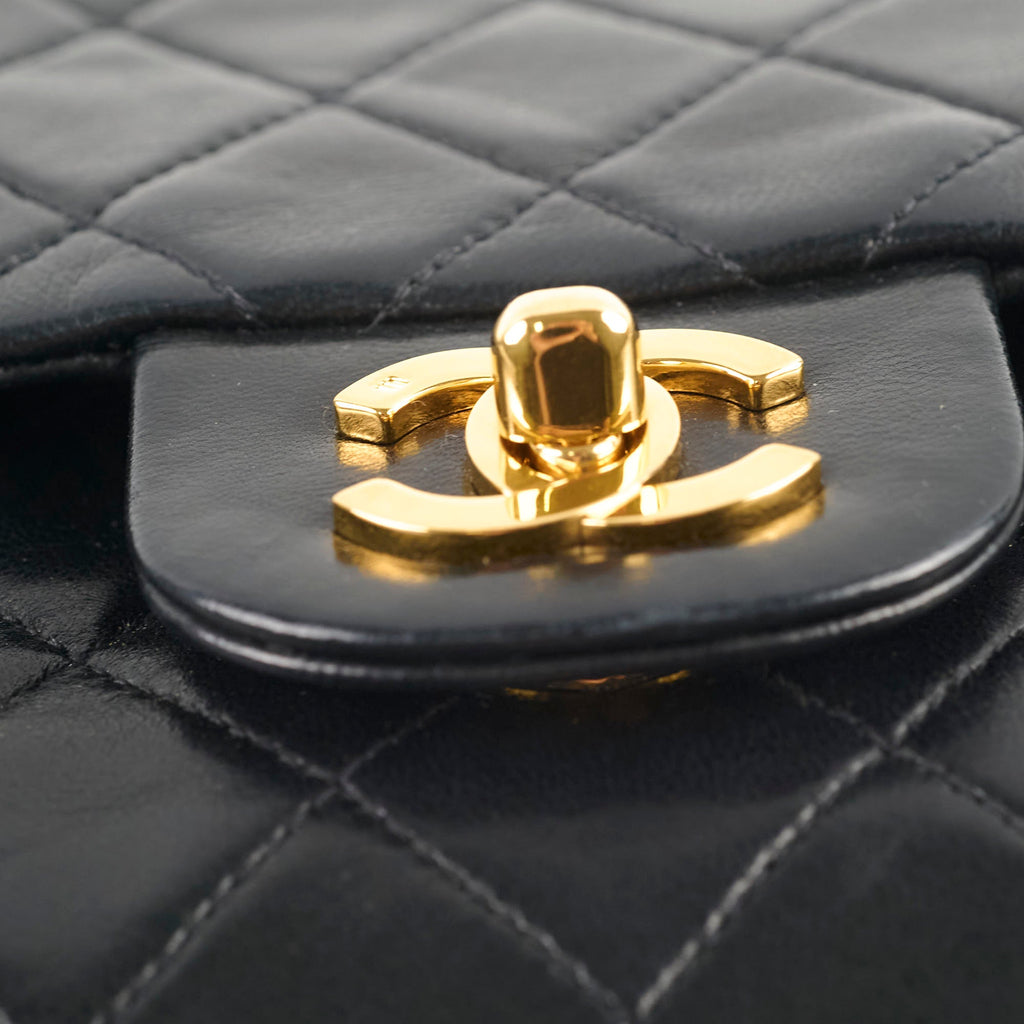 Chanel Vintage Classic Flap Small Lambskin Black