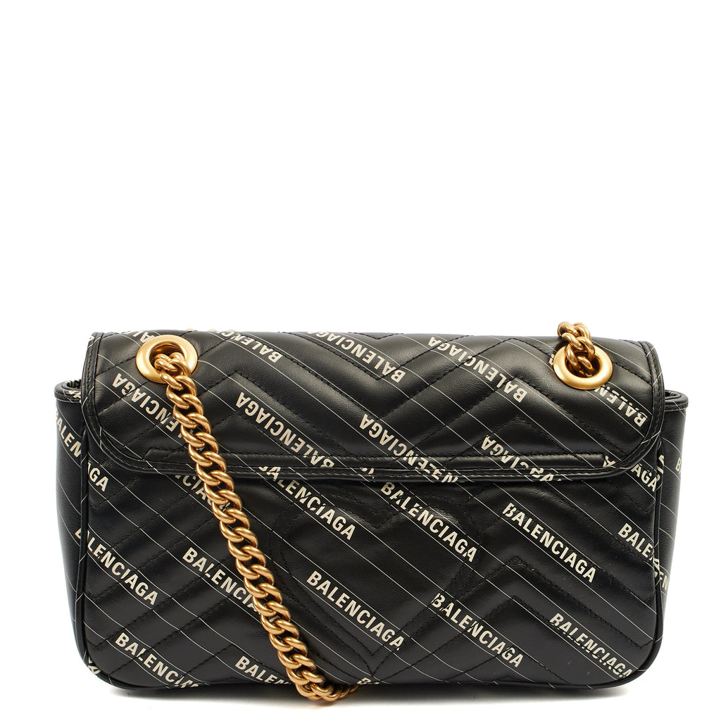 Gucci Shoulder Bag Marmont Shoulder Flap Bag - Medium in Black, Leather