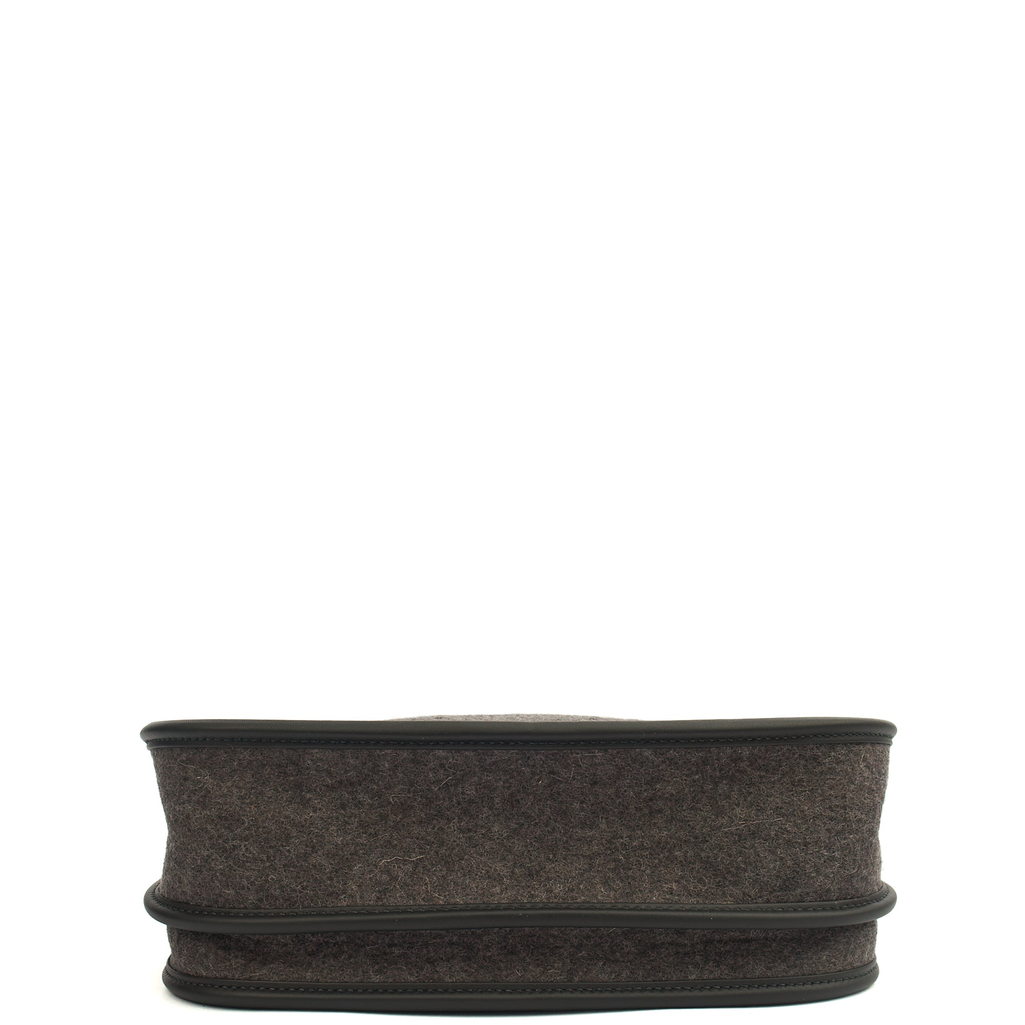 Hermes Cross Body Evelyne 29 in Black, Canvas