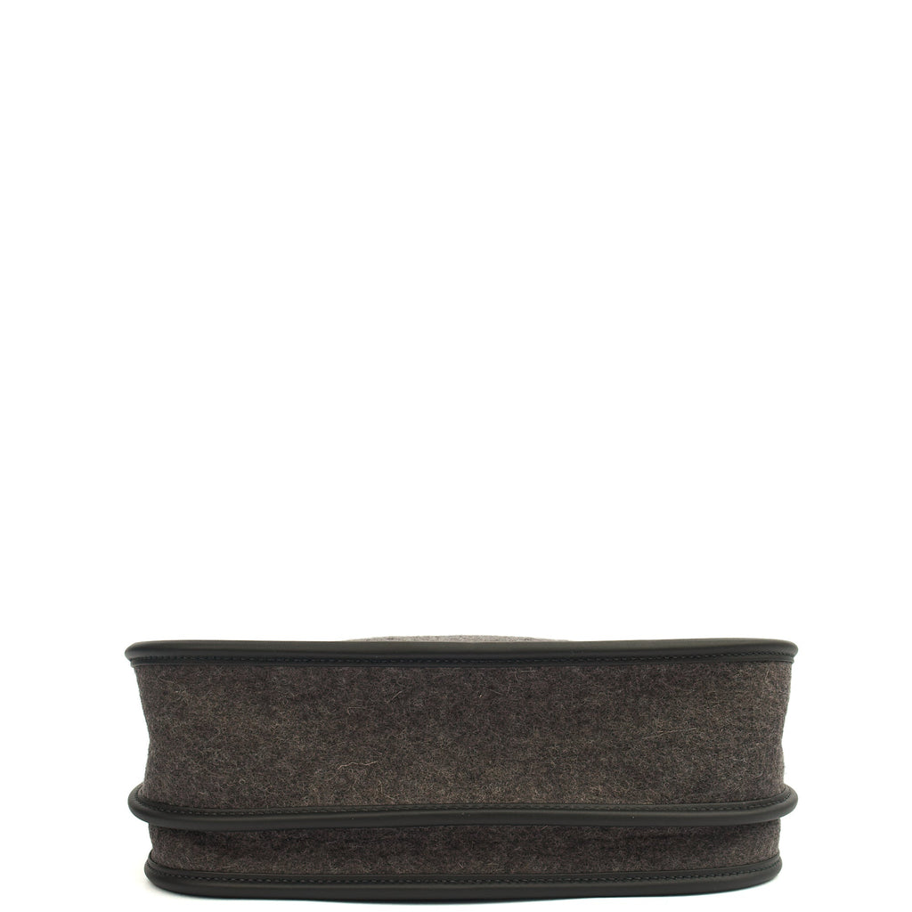 Hermes Cross Body Evelyne 29 in Black, Canvas