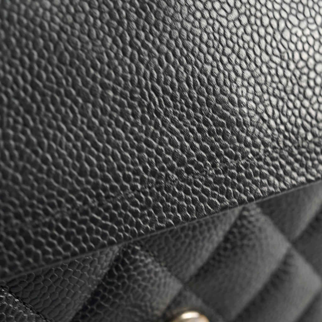 Chanel Classic Flap M/L Caviar Black