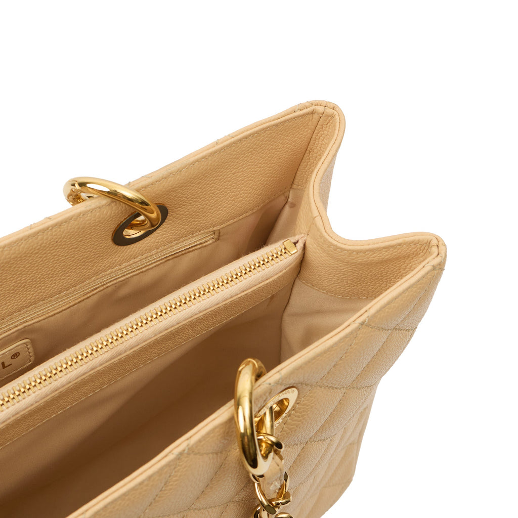 Chanel Tote Grand Shopping Tote in Neutral, Caviar Leather