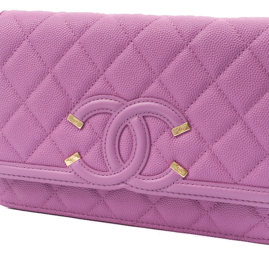 Chanel Cross Body CC Filigree Clutch With Chain in Purple, Caviar Leather