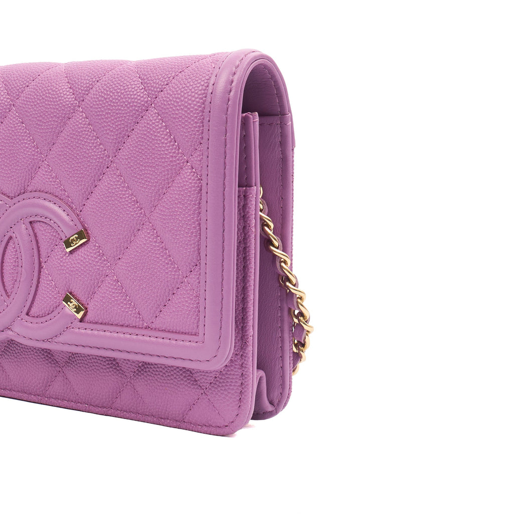 Chanel Cross Body CC Filigree Clutch With Chain in Purple, Caviar Leather