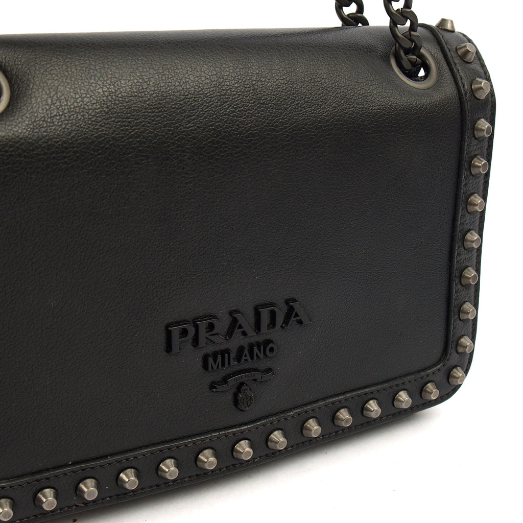 Prada Shoulder Bag Shoulder Bag in Black, Calfskin