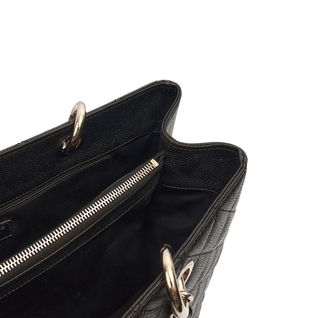 Chanel Tote Grand Shopping Tote in Black, Caviar Leather