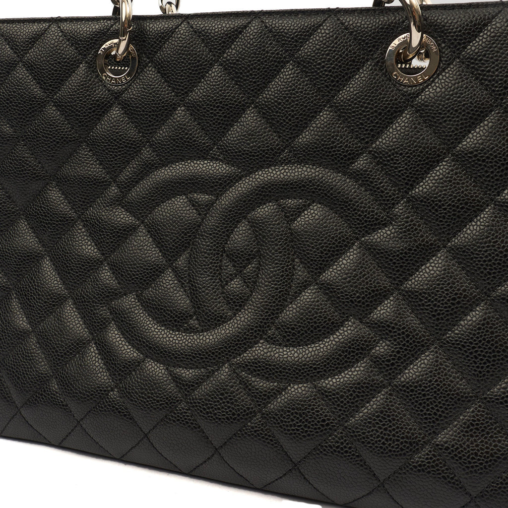 Chanel Tote Grand Shopping Tote in Black, Caviar Leather
