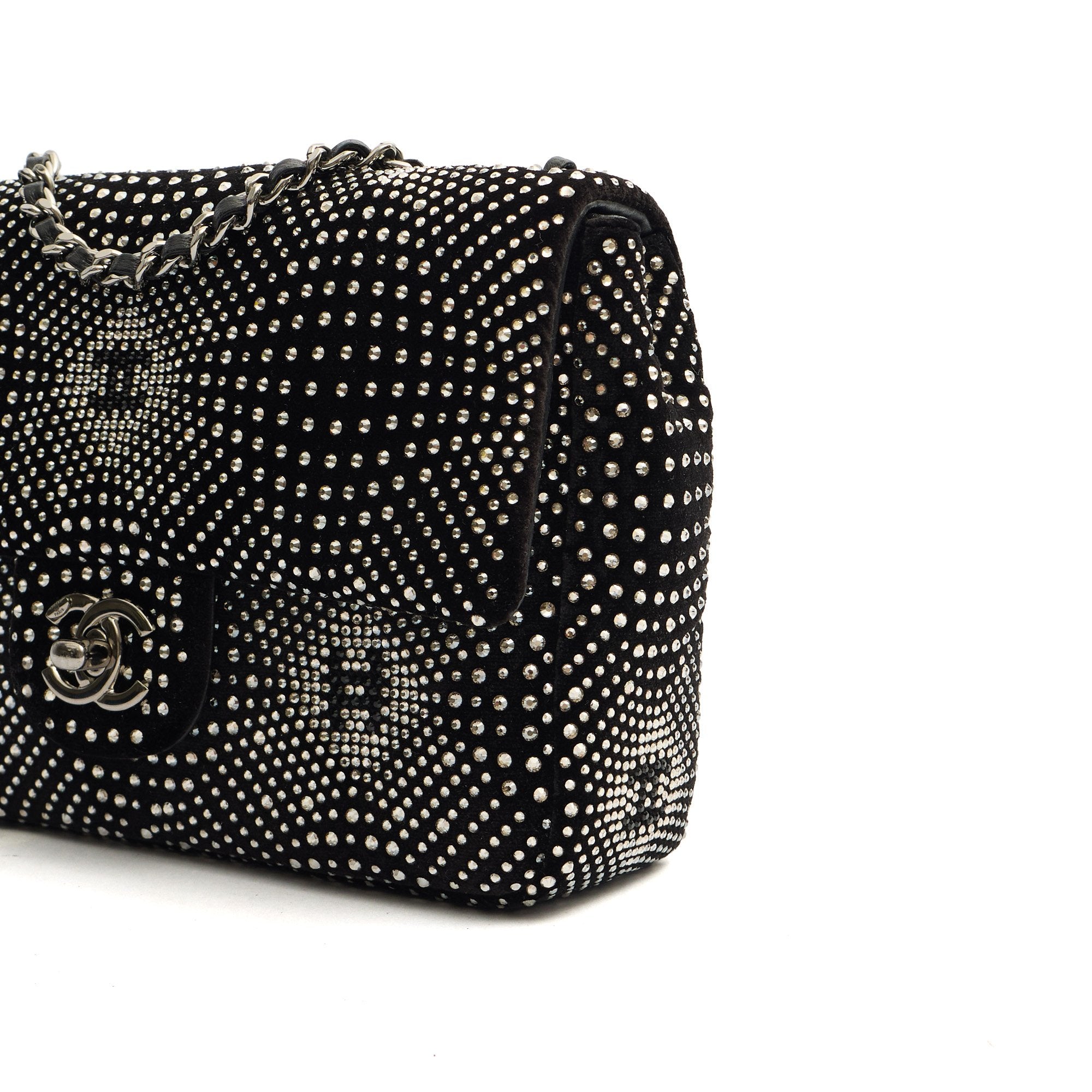Chanel Shoulder Bag Flap Bag in Black, Velvet