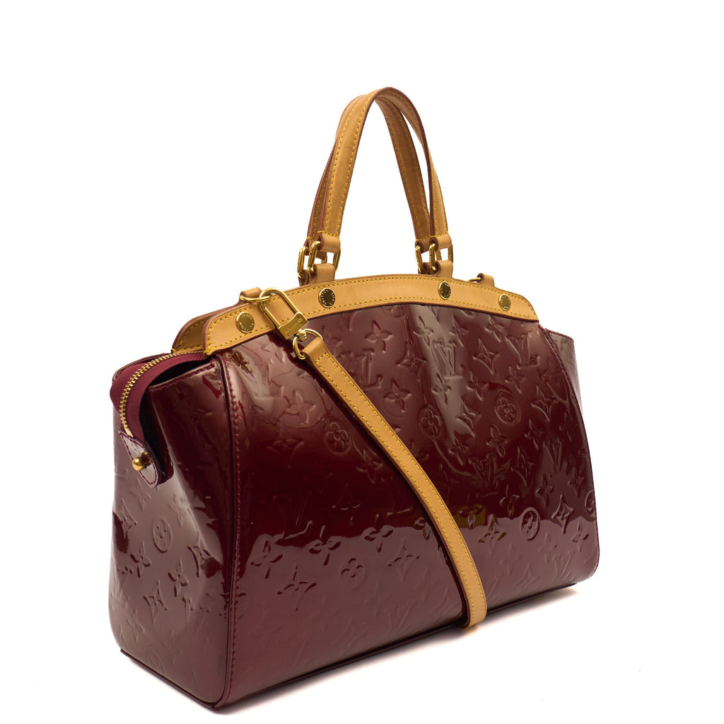 Louis Vuitton Tote Brea MM in Amarante, Vernis