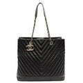 Chanel Tote in Black, Patent Leather