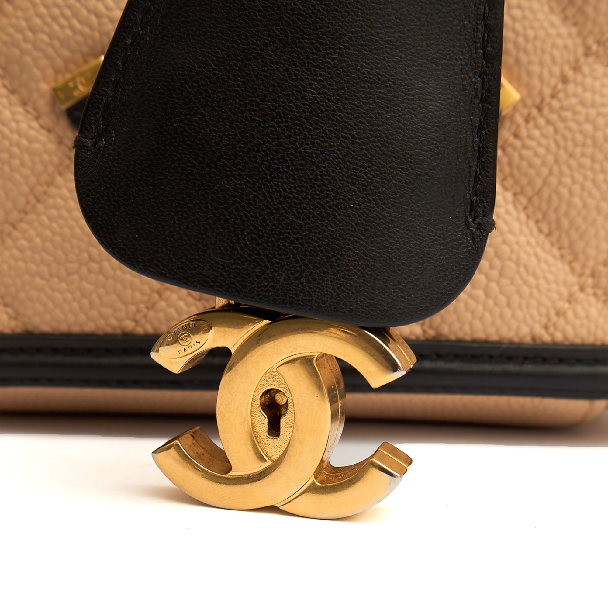 Chanel Cross Body CC Filigree Vanity Case in Neutral, Caviar Leather