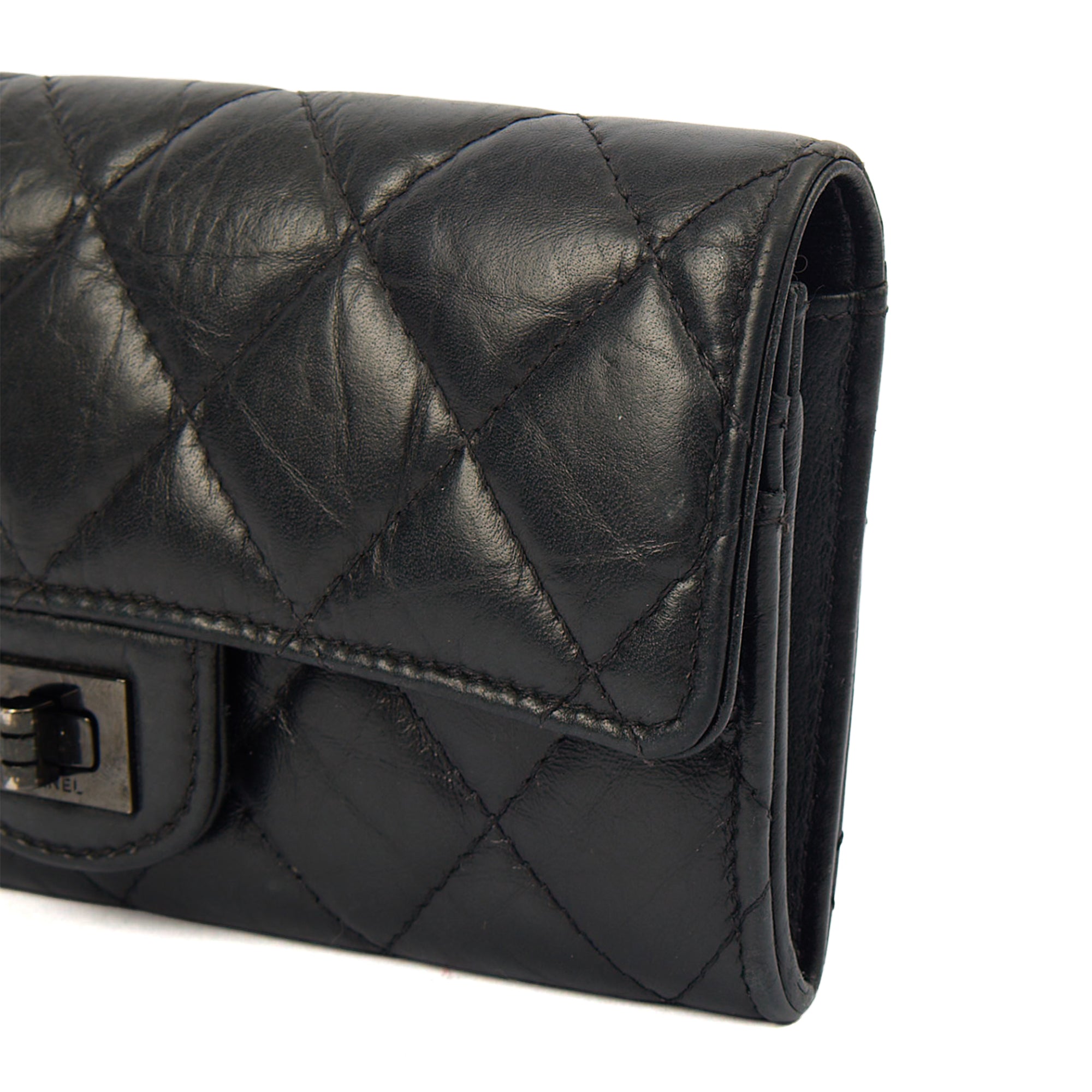 Chanel Purse Flap Wallet in Black, Crinkled Calfskin Leather