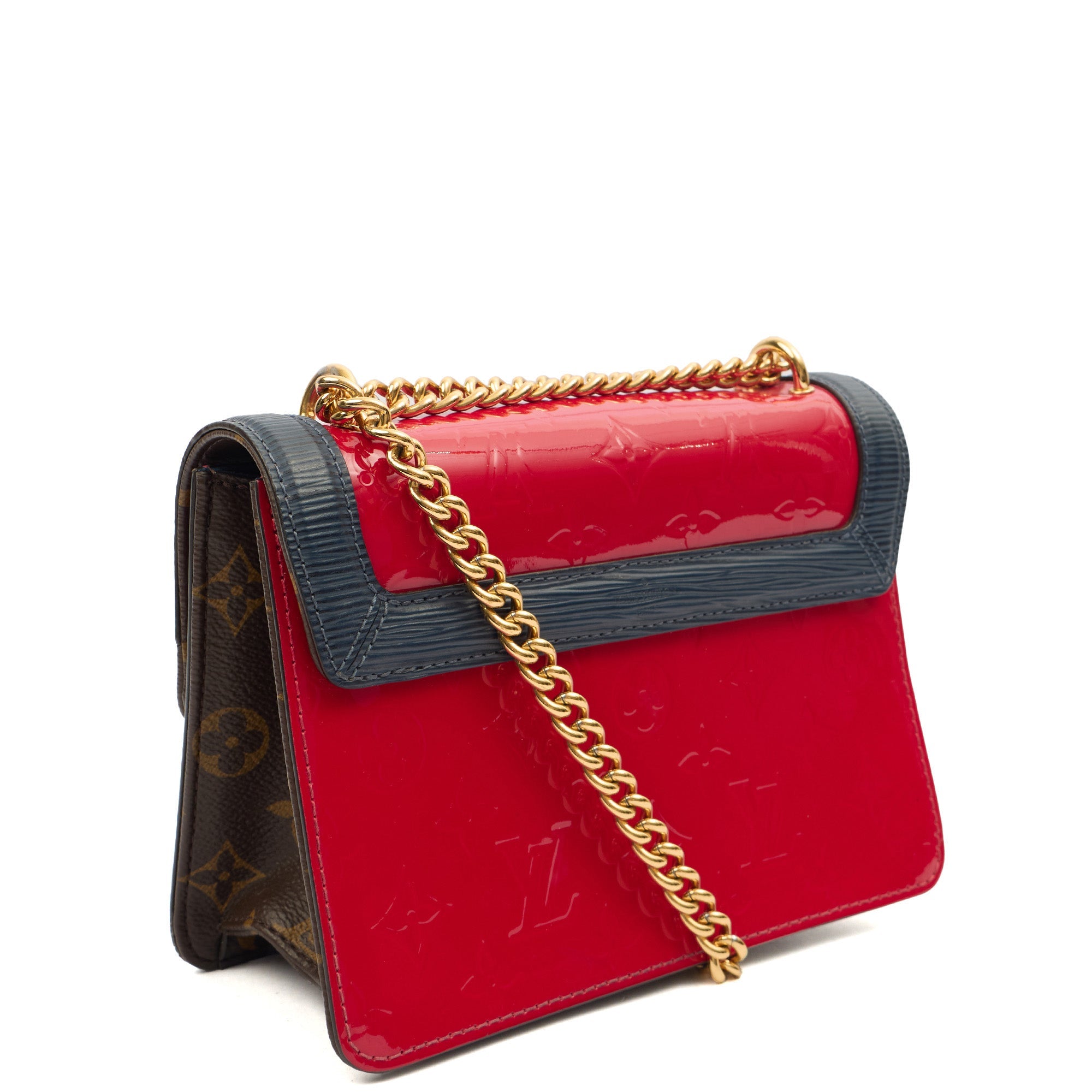 Louis Vuitton Shoulder Bag Wynwood in Red, Patent Leather