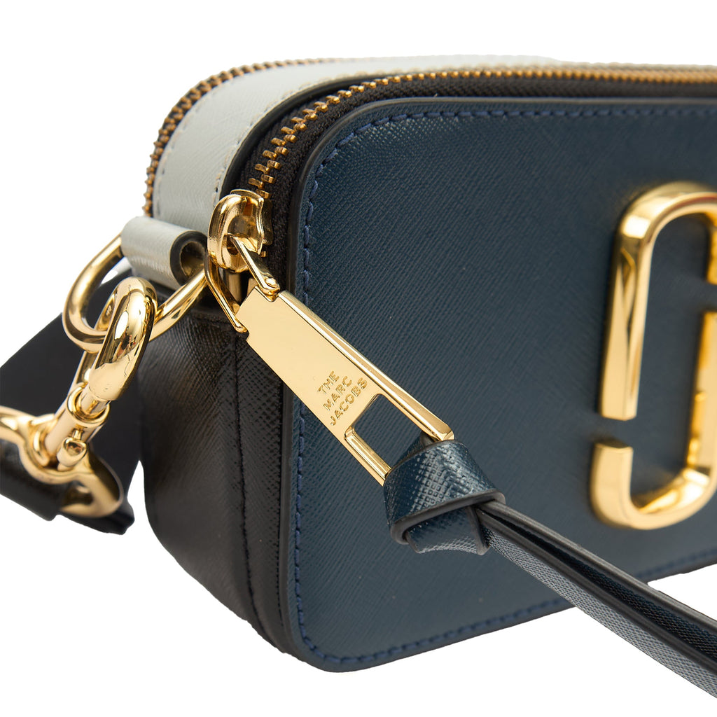 Marc Jacobs Cross Body Snapshot in Multi, Leather