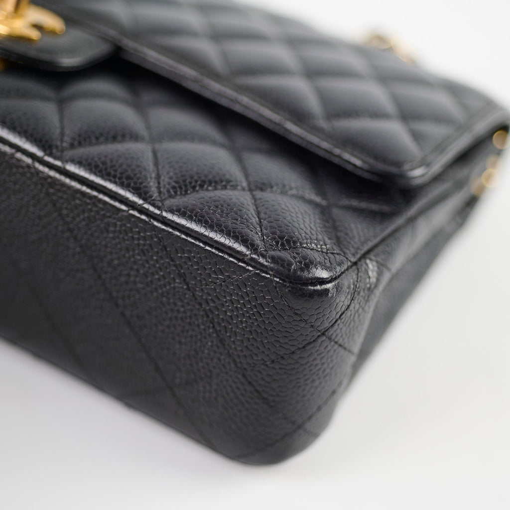 Chanel Classic Flap Medium Caviar Black
