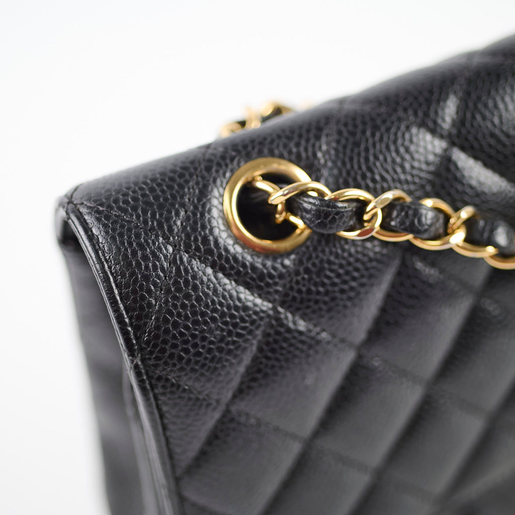 Chanel Classic Flap Medium Caviar Black