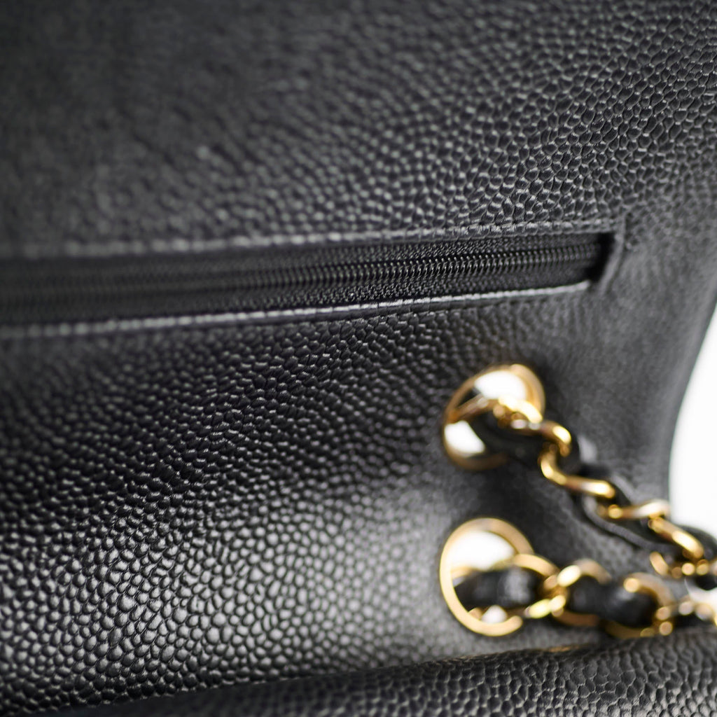 Chanel Classic Flap Medium Caviar Black