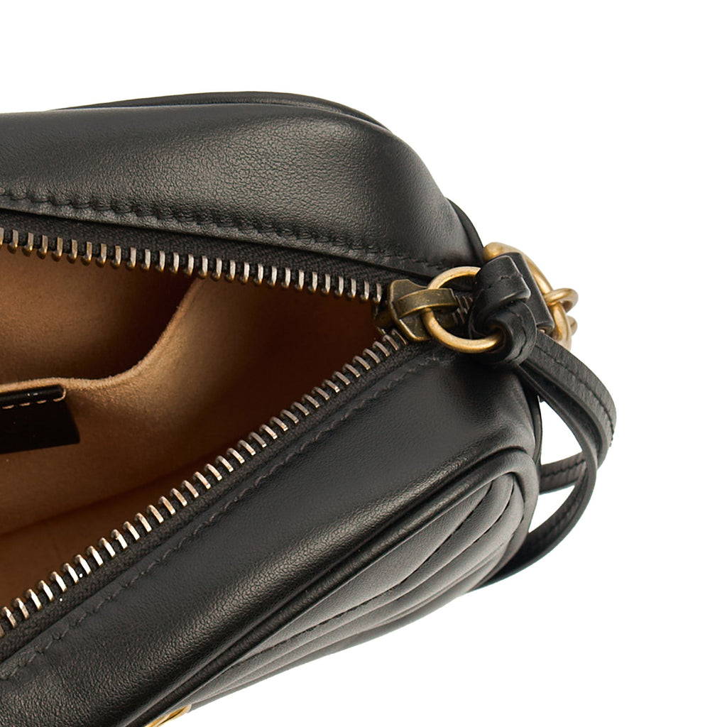 Gucci Cross Body Marmont Shoulder Bag - Mini in Black, Leather