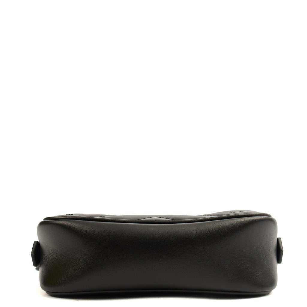 Gucci Cross Body Marmont Shoulder Bag - Mini in Black, Leather