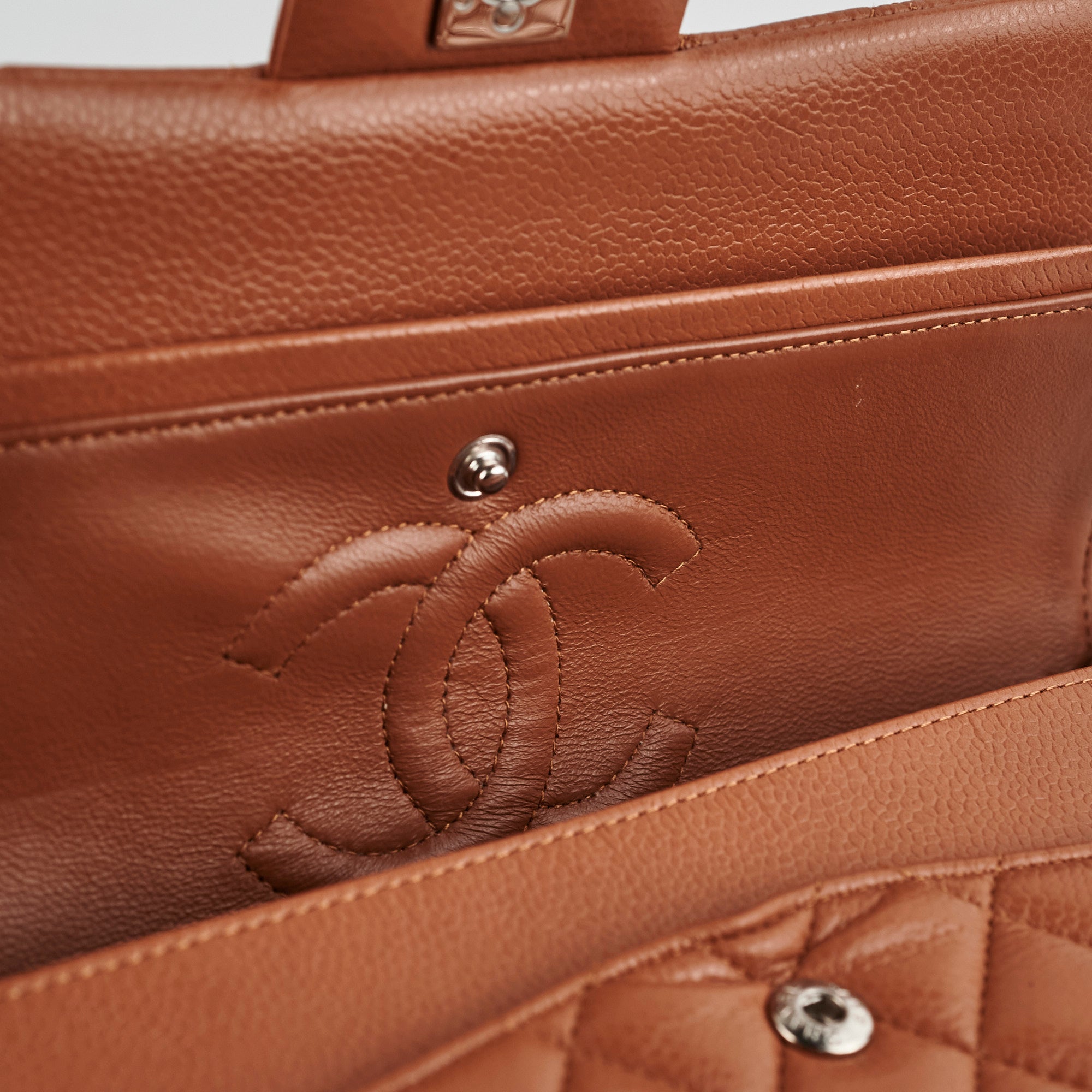 Chanel Classic Flap M/L Caramel