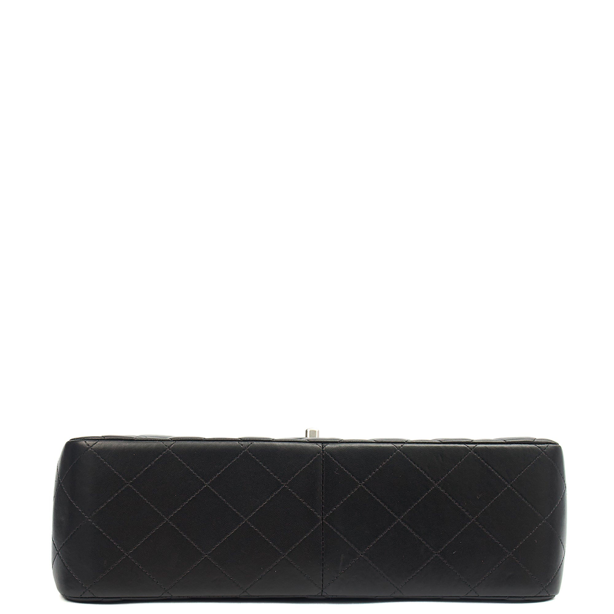 Chanel Shoulder Bag Classic Double Flap - Large in Black, Lambskin Leather