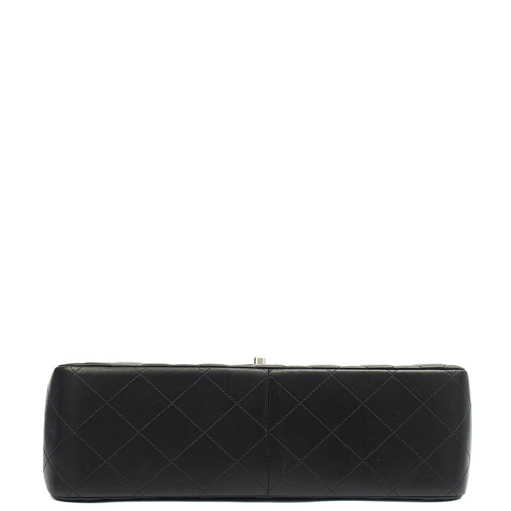 Chanel Shoulder Bag Classic Double Flap - Large in Black, Lambskin Leather