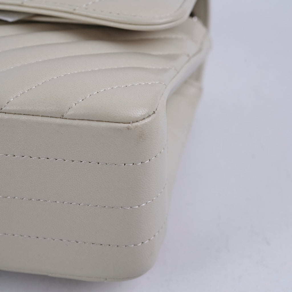 Chanel Classic Flap Small Lambskin Chevron Cream - Series 31