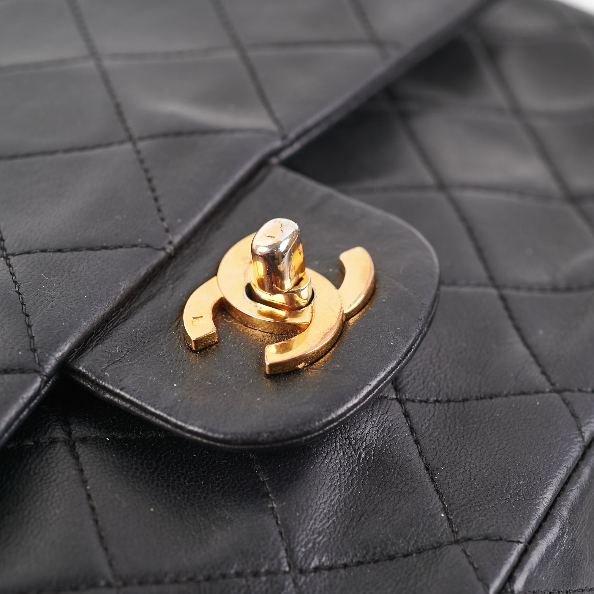 Chanel Vintage Medium/Large Classic Flap
