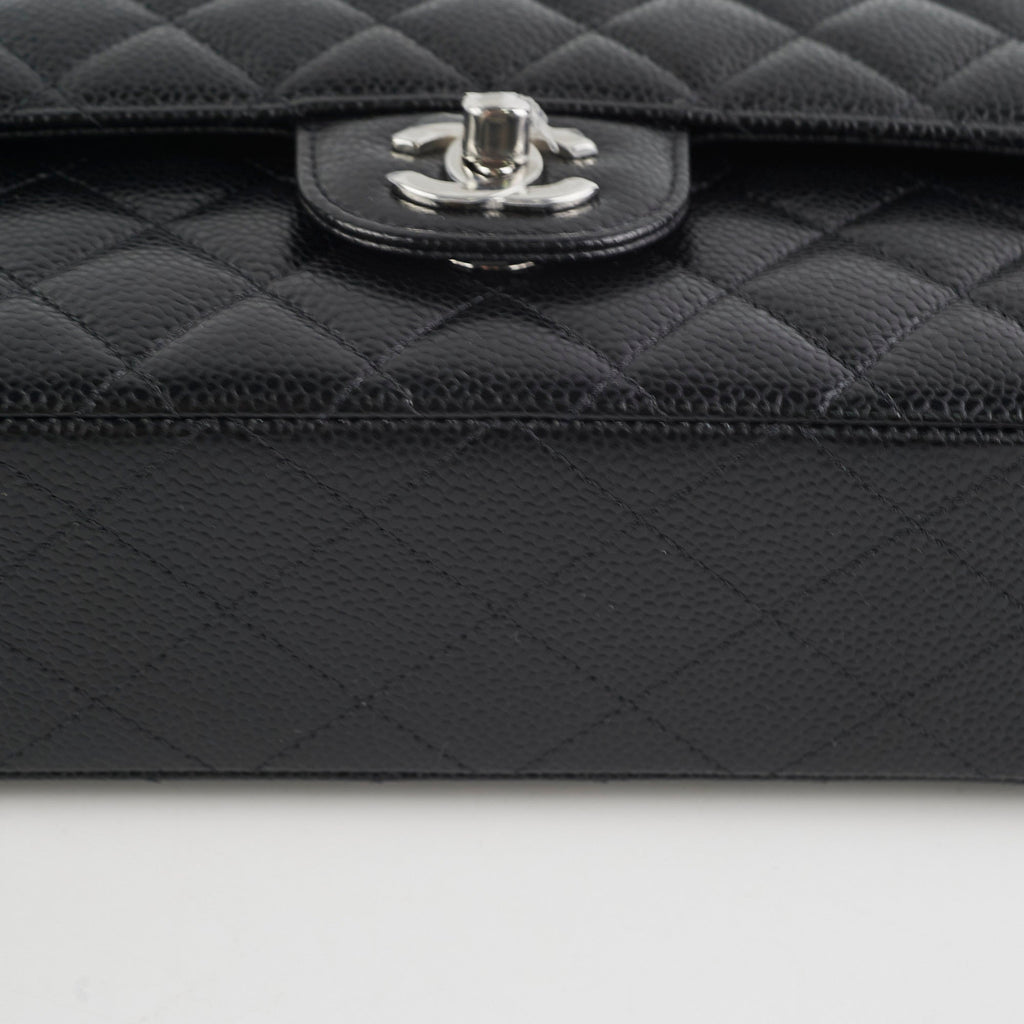 Chanel Medium Classic Flap Caviar Black (Microchip)