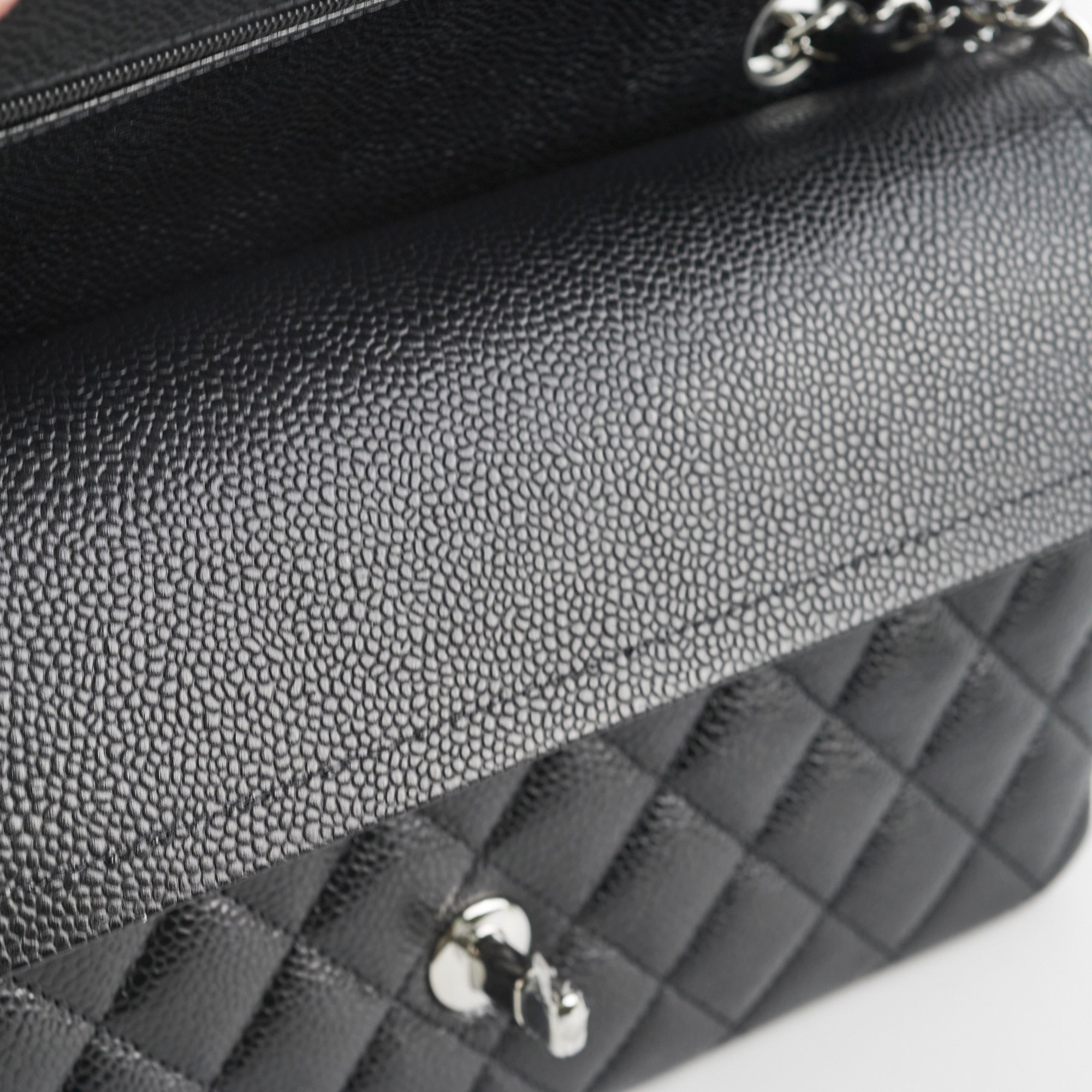 Chanel Medium Classic Flap Caviar Black (Microchip)