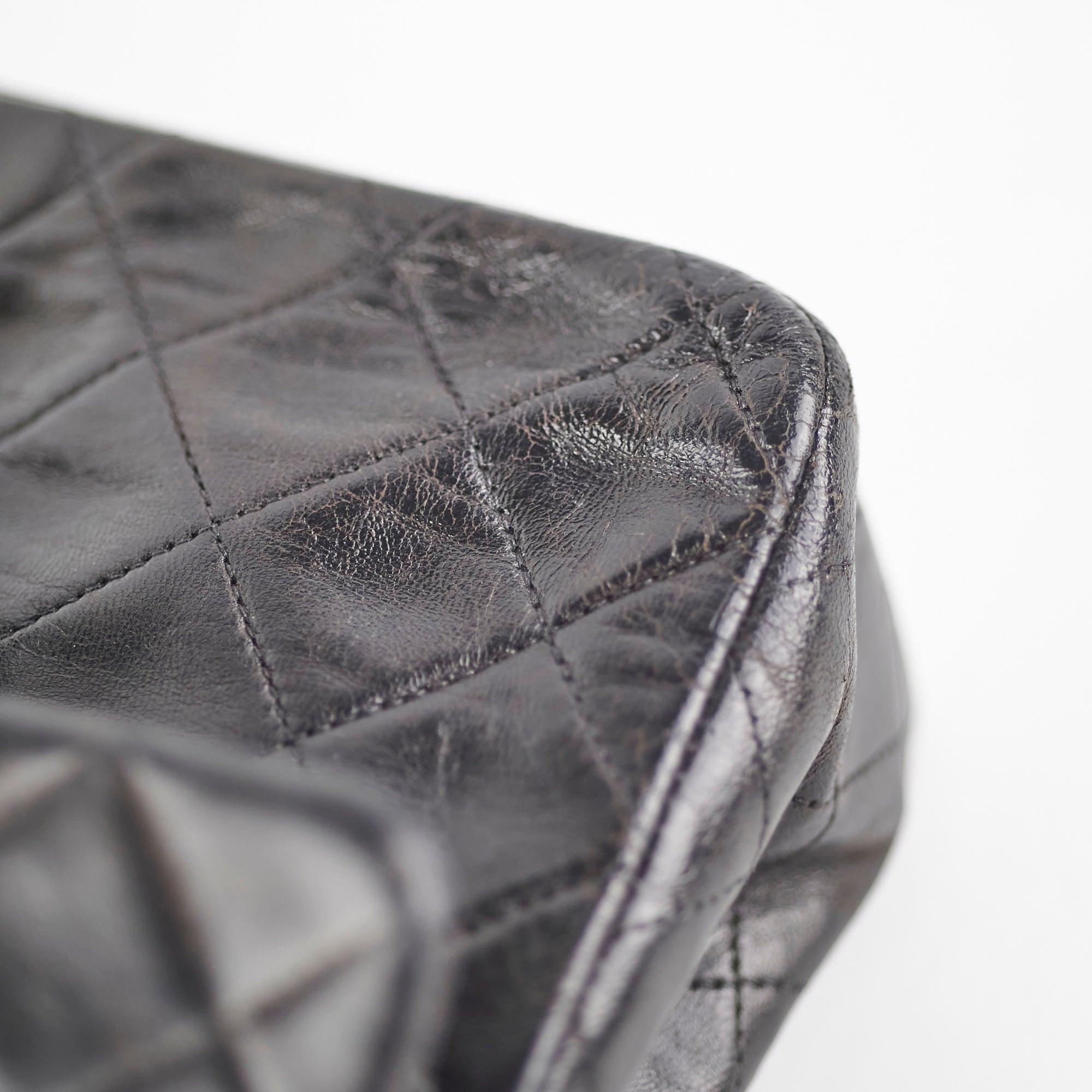 Chanel Vintage Small Classic Flap Lambskin Black - Series 2