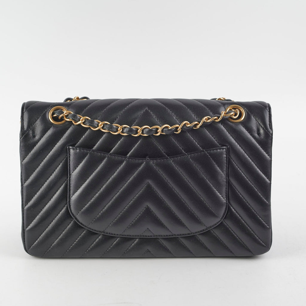 Chanel Medium/Large Classic Flap Chevron