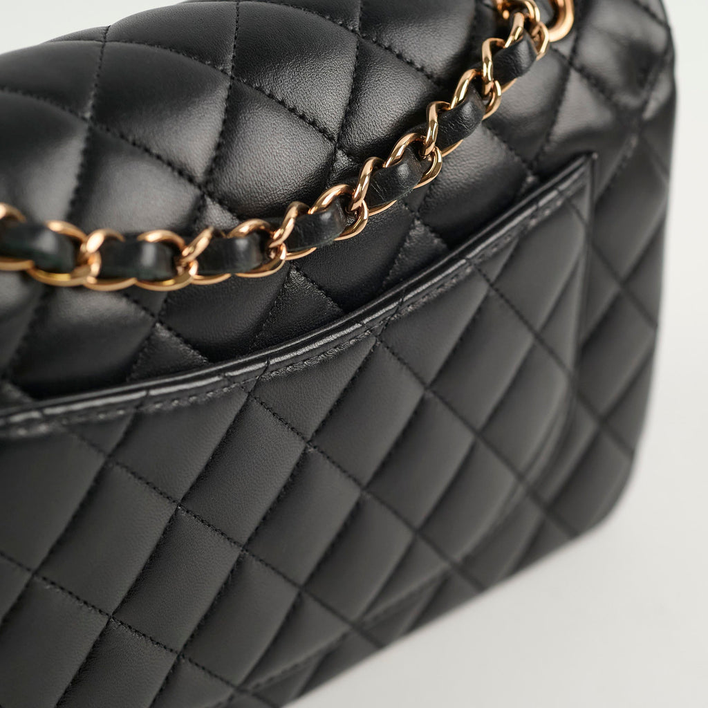 Chanel Classic Flap Small Black (microchip)