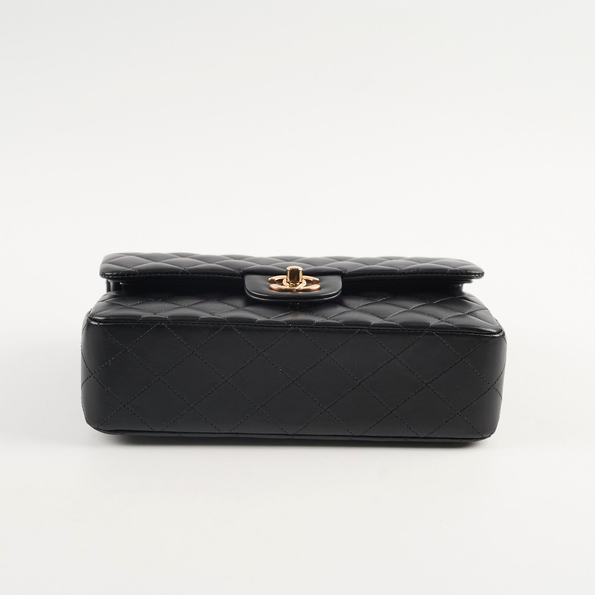 Chanel Classic Flap Small Black (microchip)