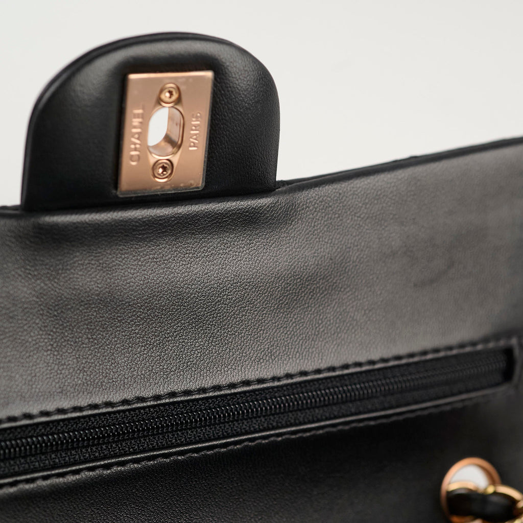 Chanel Classic Flap Small Black (microchip)