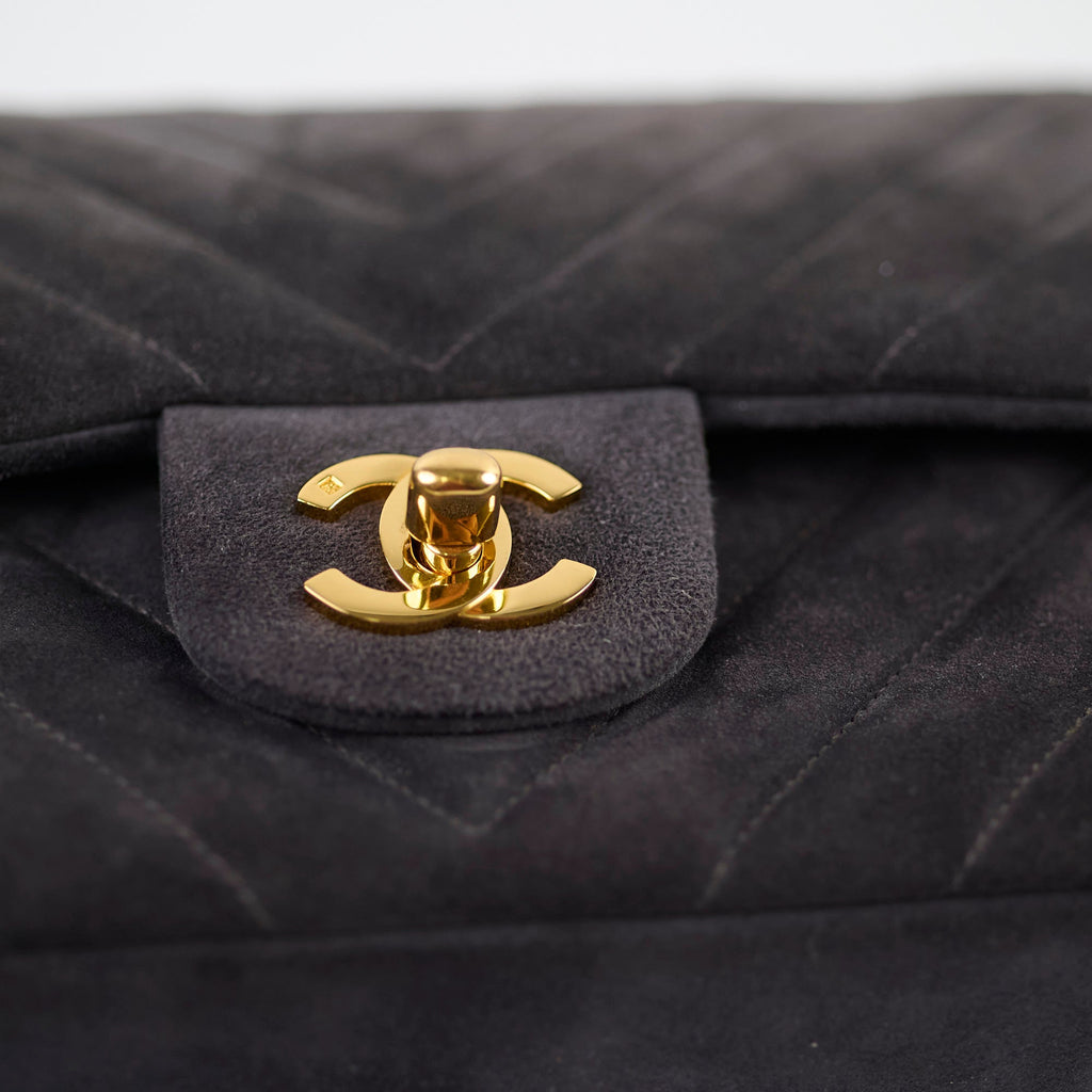 Chanel Vintage Chevron Suede Medium Black Classic Flap